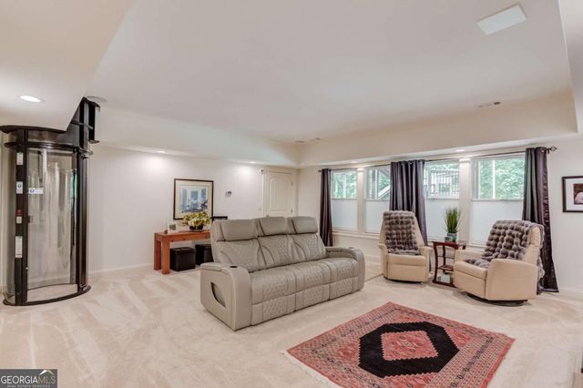 5392 Retreat Drive, Flowery Branch, GA 30542