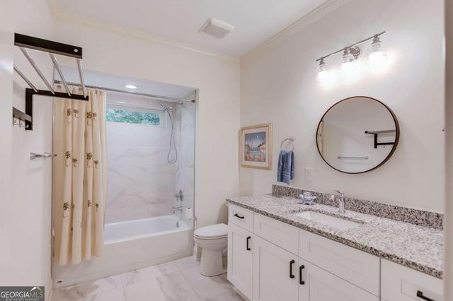 5392 Retreat Drive, Flowery Branch, GA 30542