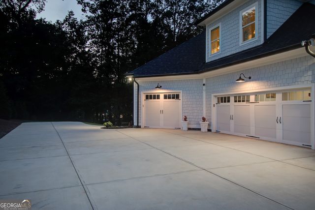 5392 Retreat Drive, Flowery Branch, GA 30542