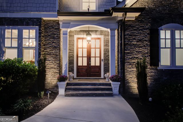 5392 Retreat Drive, Flowery Branch, GA 30542