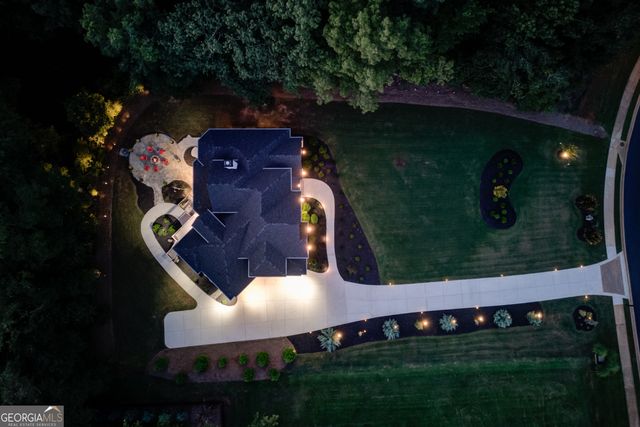 5392 Retreat Drive, Flowery Branch, GA 30542