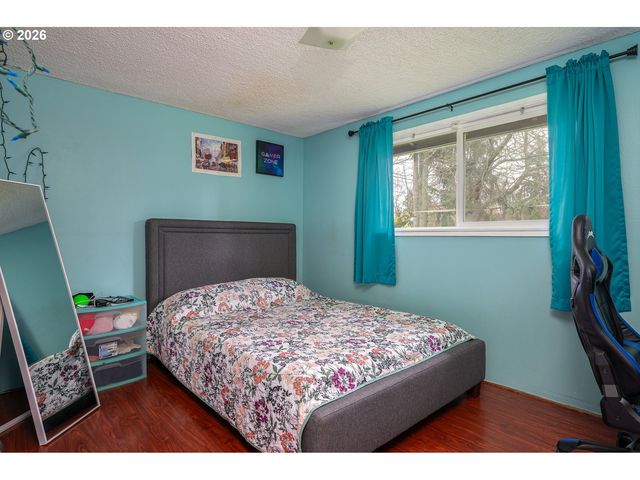 2022 Se 143RD Ave, Portland, OR 97233