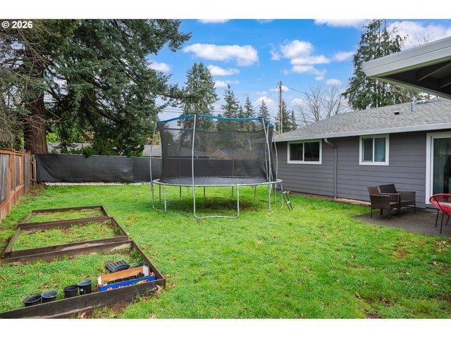 2022 Se 143RD Ave, Portland, OR 97233
