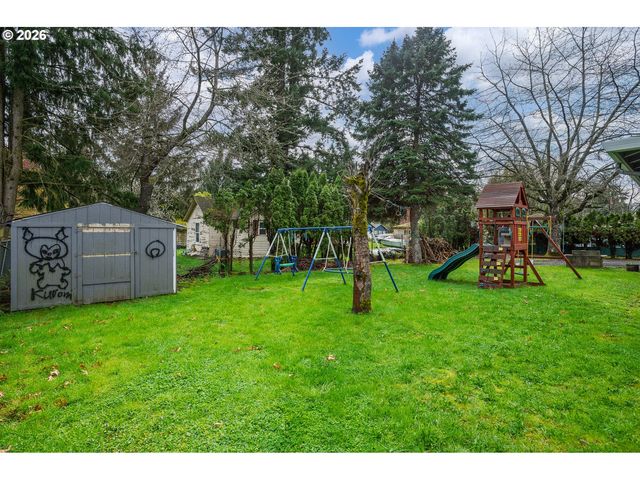 2022 Se 143RD Ave, Portland, OR 97233