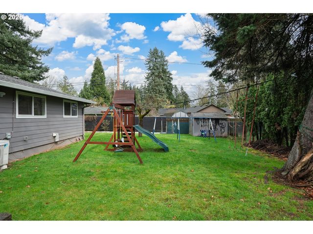 2022 Se 143RD Ave, Portland, OR 97233