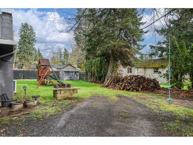2022 Se 143RD Ave, Portland, OR 97233