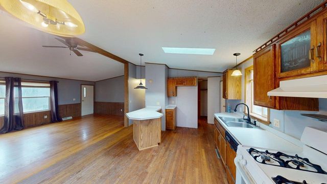1998 280th Avenue, Mora, MN 55051