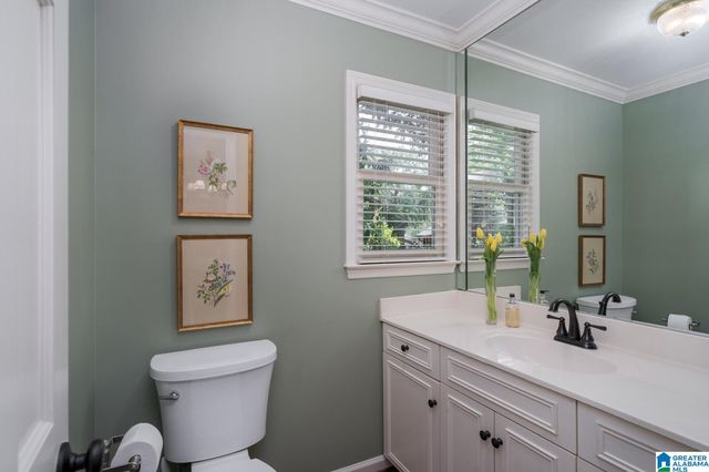 909 SHERIDAN DRIVE, Mountain Brook, AL 35213