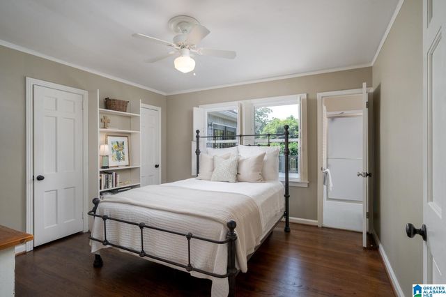 909 SHERIDAN DRIVE, Mountain Brook, AL 35213