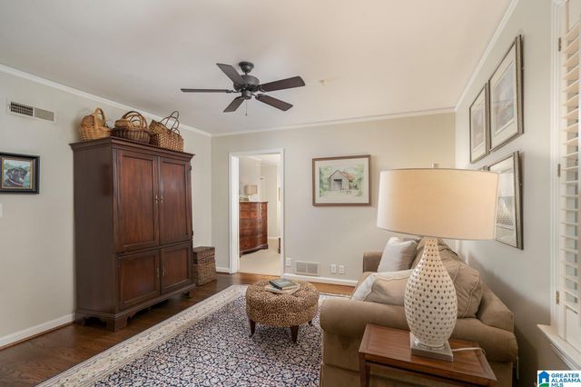 909 SHERIDAN DRIVE, Mountain Brook, AL 35213