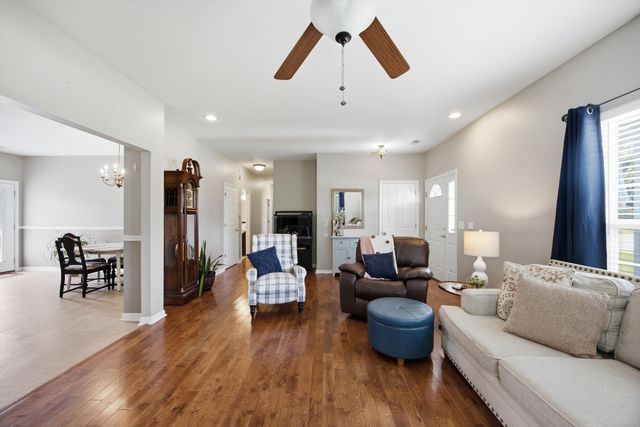 10439 Sovereign Pointe Drive, Soddy Daisy, TN 37379