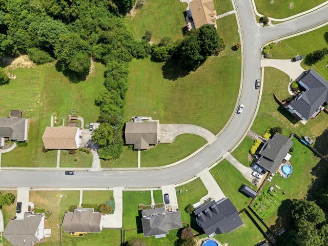 10439 Sovereign Pointe Drive, Soddy Daisy, TN 37379