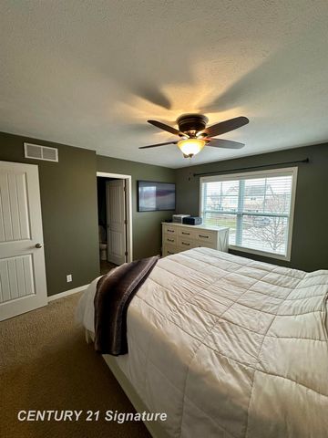 6135 Kingsbury Court, Allendale, MI 49401