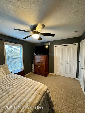 6135 Kingsbury Court, Allendale, MI 49401