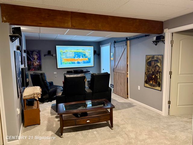 6135 Kingsbury Court, Allendale, MI 49401