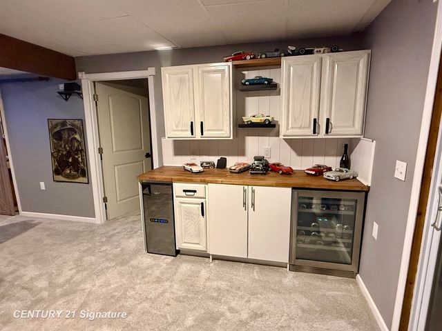 6135 Kingsbury Court, Allendale, MI 49401