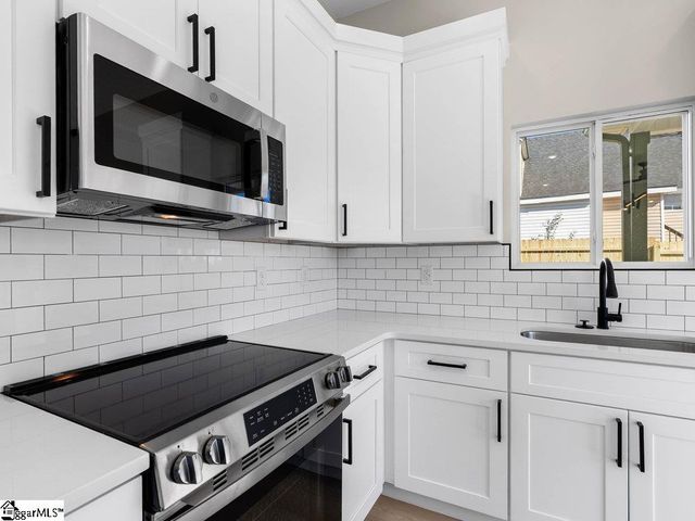 367 College Street, Spartanburg, SC 29303