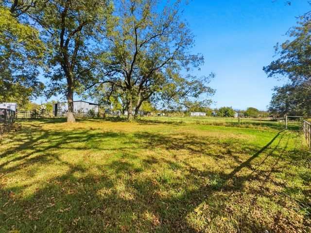 10240 Fm 371, Gainesville, TX 76240