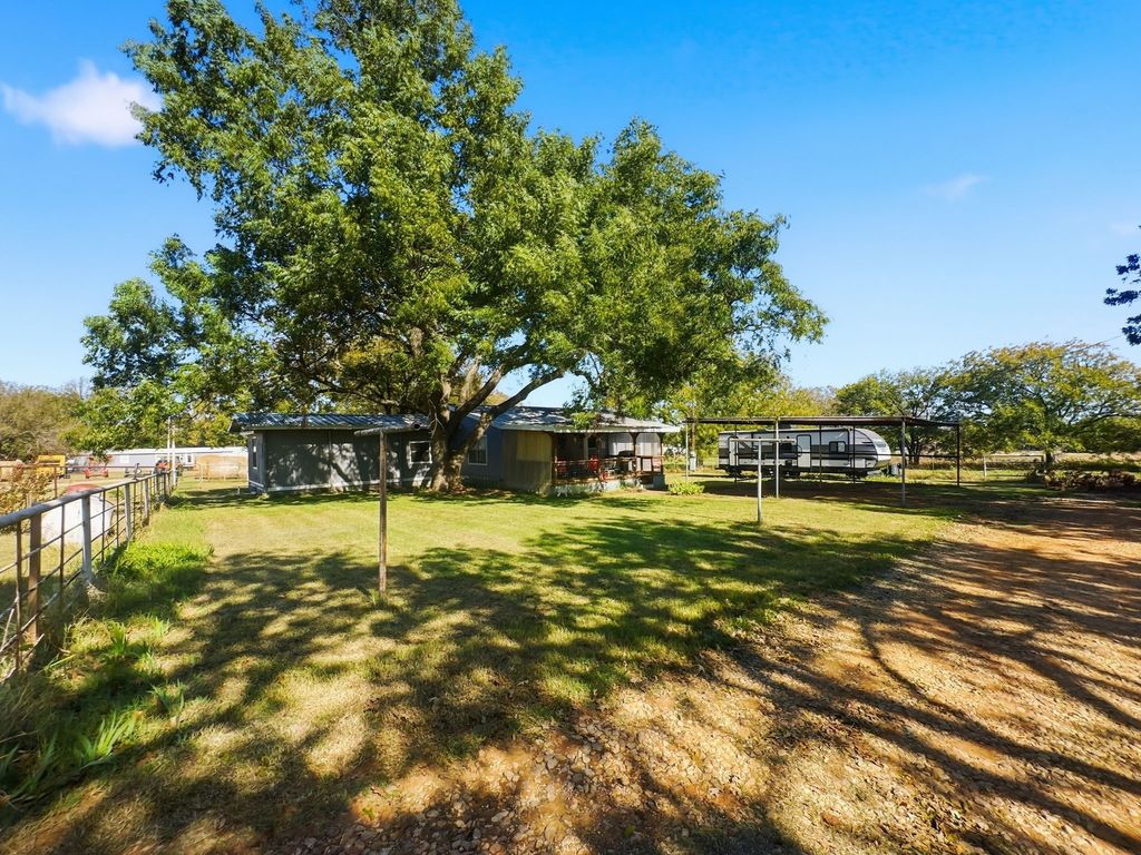 10240 Fm 371, Gainesville, TX 76240