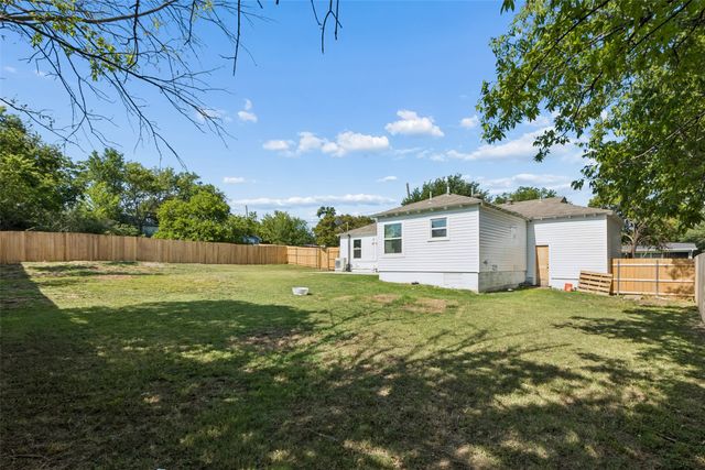 714 NW 6th Street, Grand Prairie, TX 75050