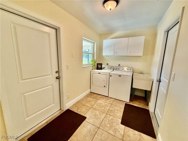 70 Ortona ST, Lehigh Acres, FL 33936