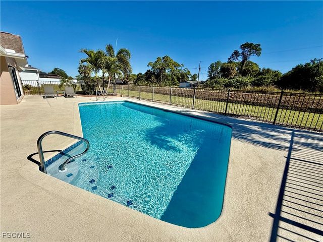 70 Ortona ST, Lehigh Acres, FL 33936