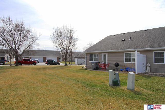 8976 Broken Spoke Drive, Lincoln, NE 68507