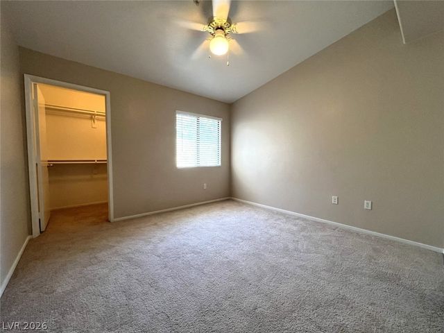 950 SEVEN HILLS Drive 122, Henderson, NV 89052