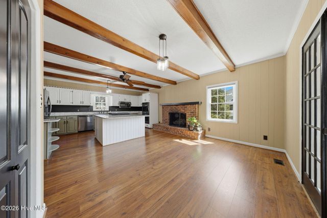 607 Cape Fear Boulevard, Carolina Beach, NC 28428