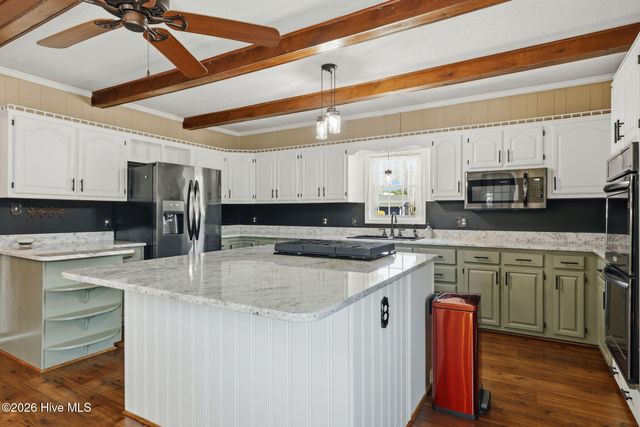 607 Cape Fear Boulevard, Carolina Beach, NC 28428