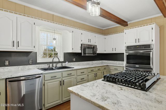 607 Cape Fear Boulevard, Carolina Beach, NC 28428