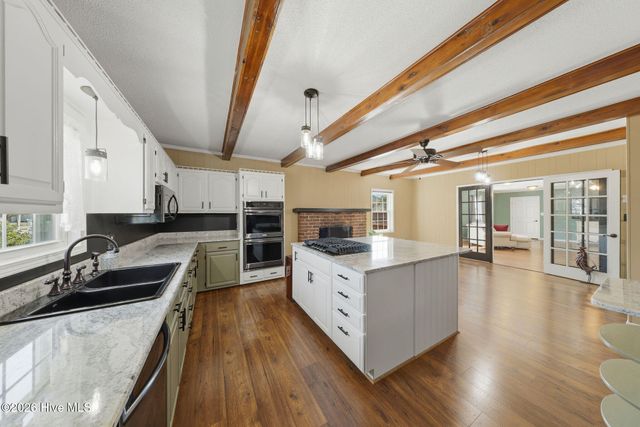 607 Cape Fear Boulevard, Carolina Beach, NC 28428