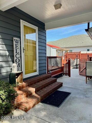 607 Cape Fear Boulevard, Carolina Beach, NC 28428