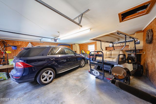 607 Cape Fear Boulevard, Carolina Beach, NC 28428