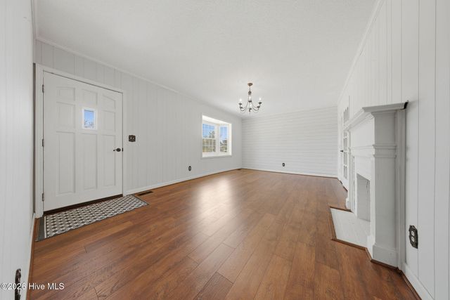 607 Cape Fear Boulevard, Carolina Beach, NC 28428