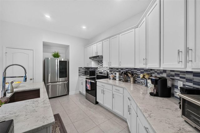 13737 RUSHING CREEK RUN, Orlando, FL 32824