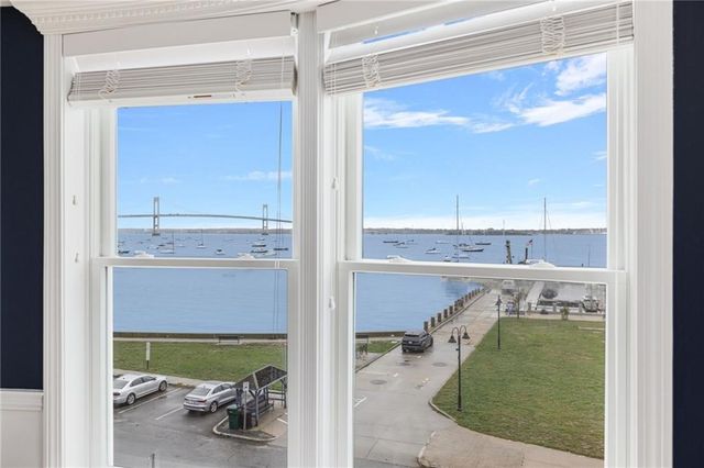 53 Conanicus Avenue 3A, Jamestown, RI 02835