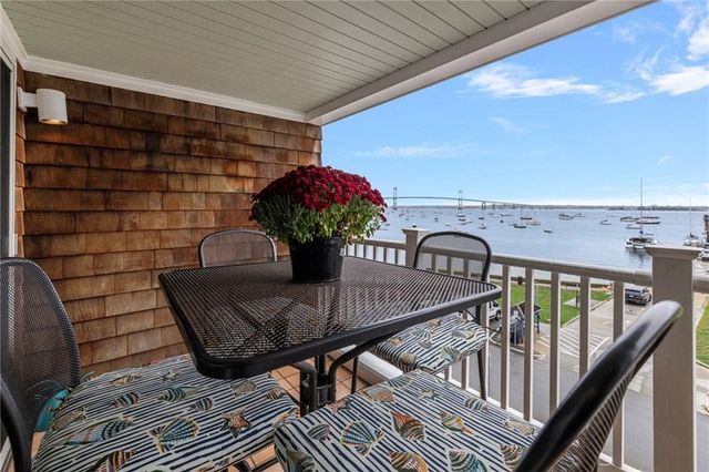 53 Conanicus Avenue 3A, Jamestown, RI 02835