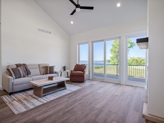 600 Monarch Lane, Beaver Dam, WI 53916