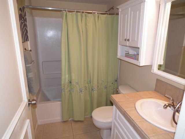 815 W Boynton Beach Boulevard 10-103, Boynton Beach, FL 33426