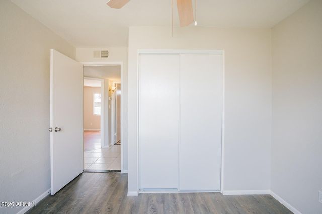 8017 W MEADOWBROOK Avenue, Phoenix, AZ 85033