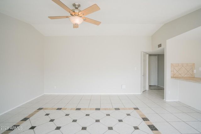 8017 W MEADOWBROOK Avenue, Phoenix, AZ 85033