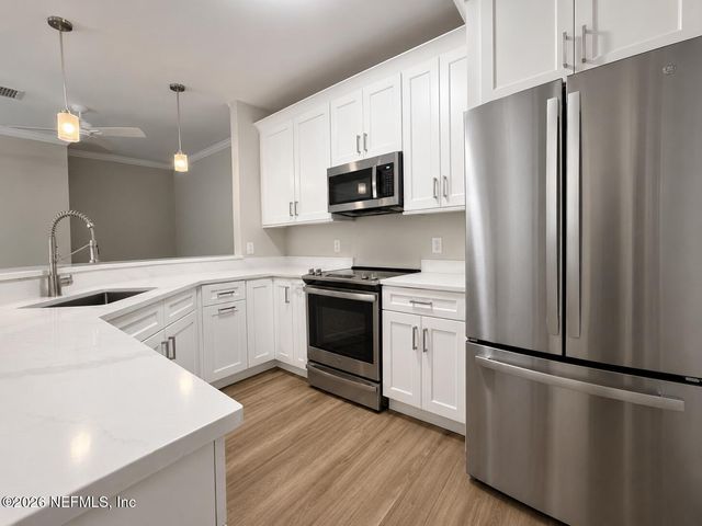 145 LEGENDARY Drive 204, St. Augustine, FL 32092
