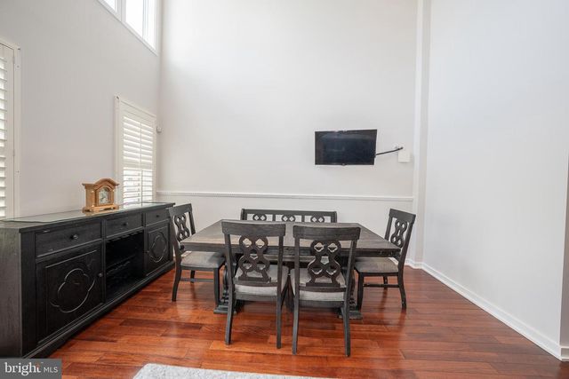 601 POPLAR ST, Philadelphia, PA 19123