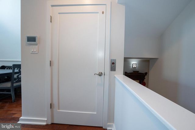 601 POPLAR ST, Philadelphia, PA 19123