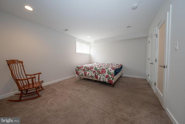 601 POPLAR ST, Philadelphia, PA 19123