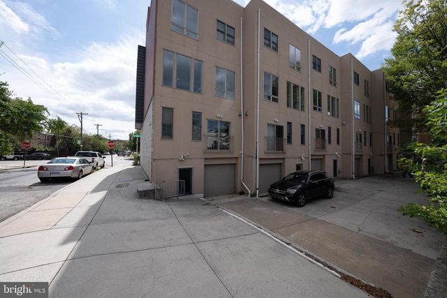 601 POPLAR ST, Philadelphia, PA 19123
