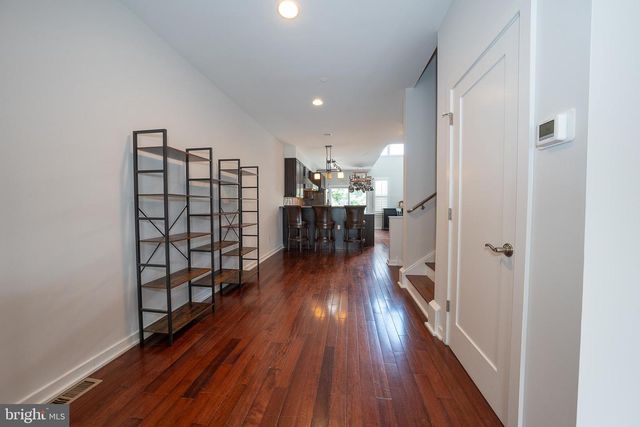 601 POPLAR ST, Philadelphia, PA 19123