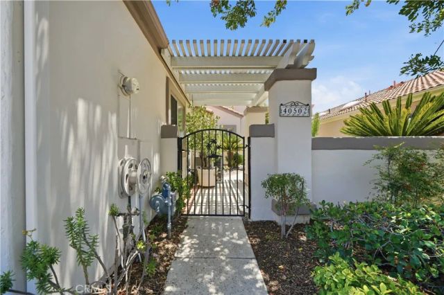 40502 Via Amapola, Murrieta, CA 92562