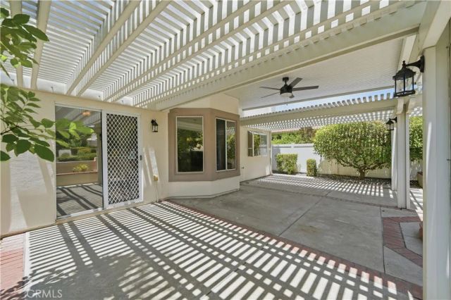 40502 Via Amapola, Murrieta, CA 92562
